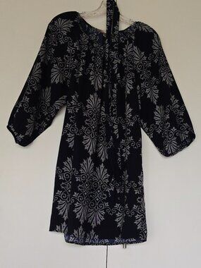 Forever 21 White / Navy Oversized Fit Dress